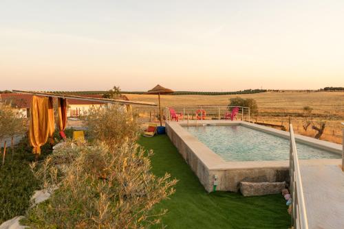 . Courtyard T0 Studio Farmhouse