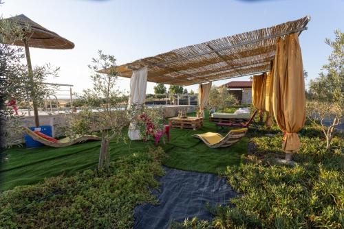 Courtyard T0 Studio Farmhouse in Monsanto