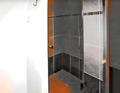 Vannas istaba, Appartement lumineux à Lançon-Provence, piscine partagée (Appartement lumineux a Lancon-Provence, piscine partagee) in Lancon-Provence