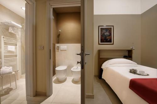 Hotel Lido and Italy
