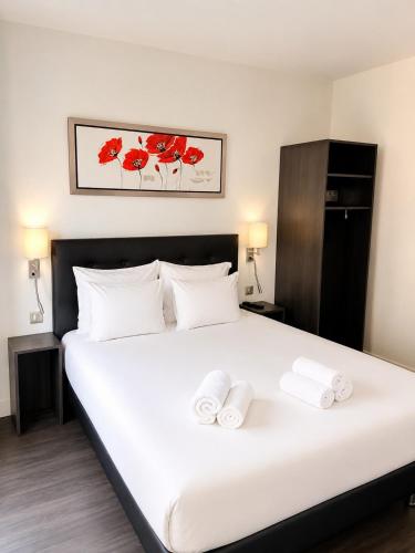 Hotel Douglas - Hôtel - Puteaux