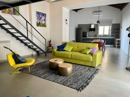 Bivano Sotto il Fortino, 110 m2 di spazio e luce