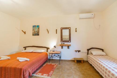 2 Apartment with the bathroom and kitchen - image 3