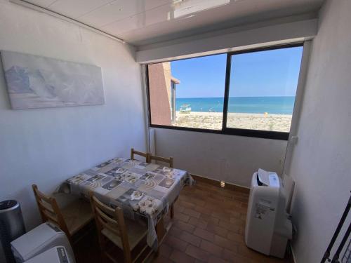 Appartement rénové vue mer, animaux - 4 pers. - FR-1-81-775