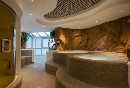 Pezsgőfürdő, Hotel Fortuna in Schwabisch Gmund