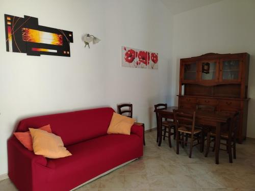 Villetta 500 m from the sea in San Teodoro