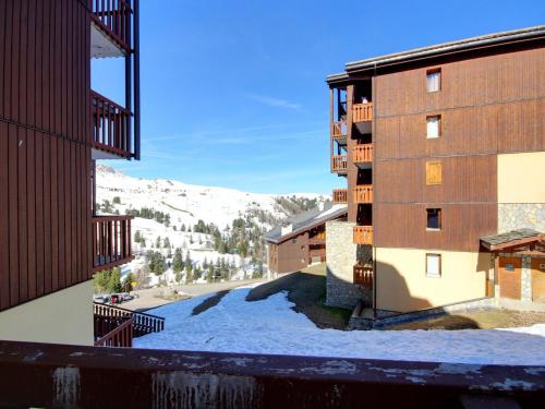 Studio cabine 4 pers, balcon, proche pistes - FR-1-455-192 in La Plagne