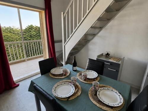 Appartement 2** avec loggia, parking, à 5 min de la plage - Argelès-sur-Mer - FR-1-732-10