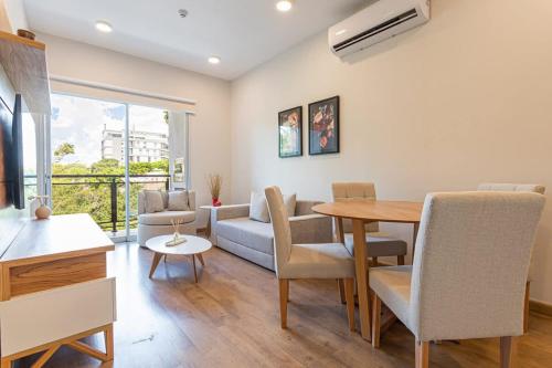 Sky Stays at Asuncion Cozy 2BDR