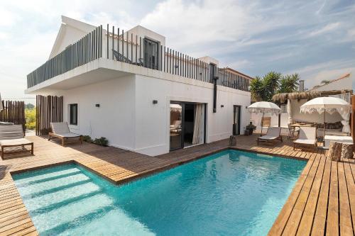 Vacation Home With A Private Pool gîte à louer Alcácer do Sal