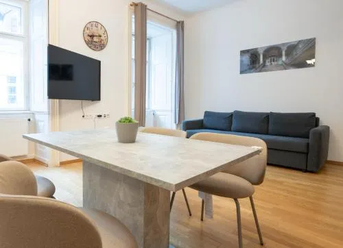 Cozy 1BR apartment near Opera - 24h self check-in in Wien, Österreich