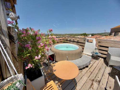 Les Anges de Sigean, Chambres d'hôtes de Luxe,Rooftop Panoramique avec Jacuzzi