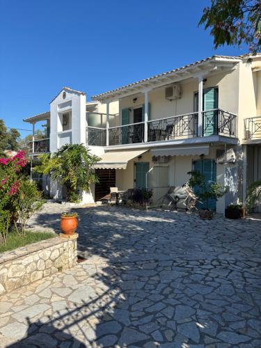 Agrambeli Rooms & Apartments 1