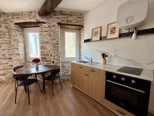 Authentic apartment in the center of the village