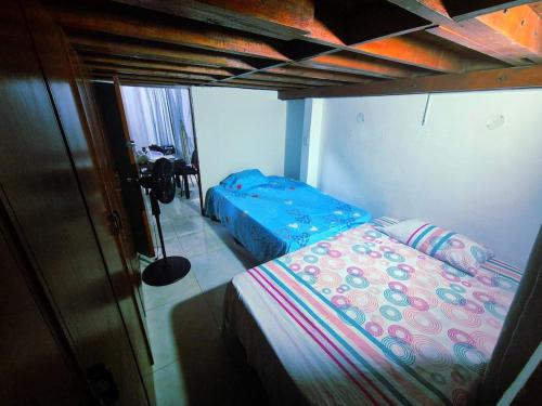 Apartment on 2nd Floor with Balcony, Close to Stadium and Clinics