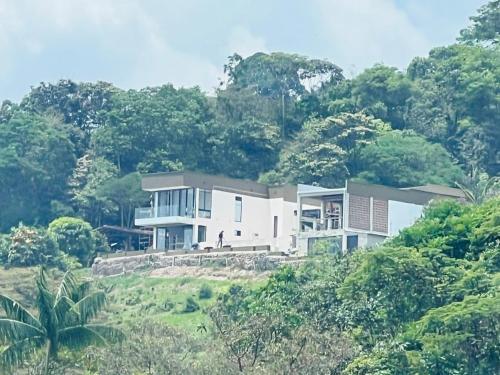 Spectacular Luxury Mansion in Restrepo, Meta in Restrepo