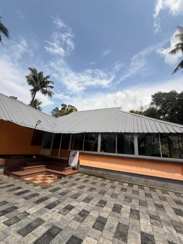 Raanthal Woods Homestay in Kodanada