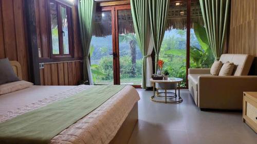 Mạ Homestay Riverside