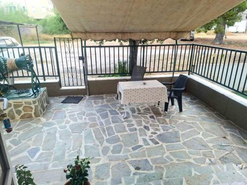 Chrisa's Home in Spithari