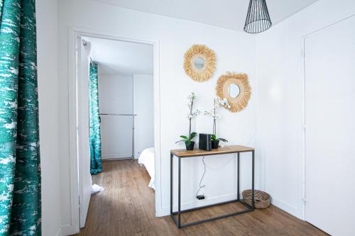 Air CONDITIONER 1 Bedroom Apartment in walking disrance to Eiffel Tower