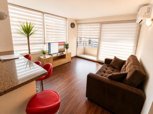 Modern 2 Bedroom, 2 Bathroom, Fully Equipped Downtown Santiago