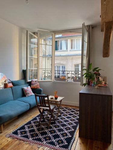 Atypical and charming studio int he heart of Paris
