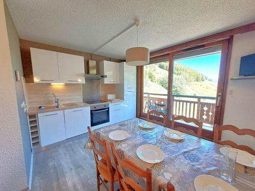 Duplex moderne aux Deux Alpes avec vue montagnes et balcon, parking inclus - FR-1-516-22
