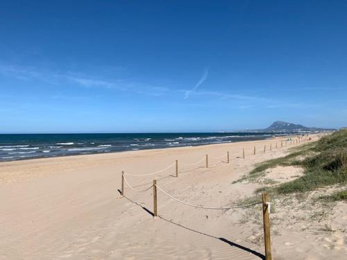 TAMARINDO OLIVA NOVA - Solo alquiler a familias