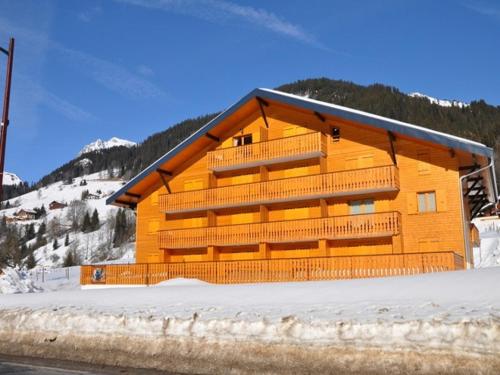 Charmant studio avec terrasse sud, animaux admis, parking in La Chapelle-d'Abondance
