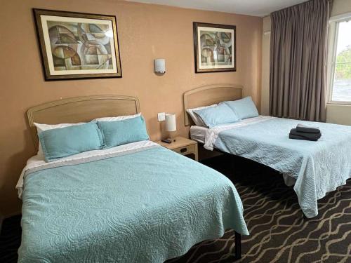 Lumina Motel - image 3