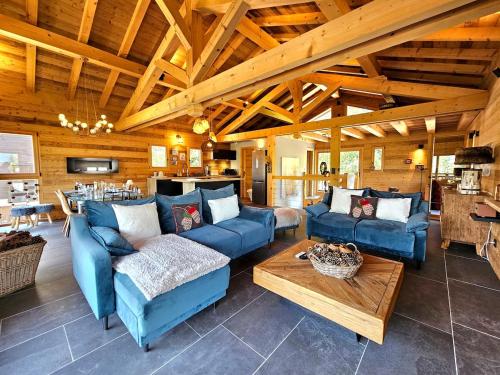 Chalet moderne tout confort 8 personnes à Morillon - Location, gîte - Morillon