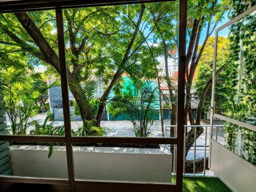 Beautiful loft with balcony for relaxing WiFi