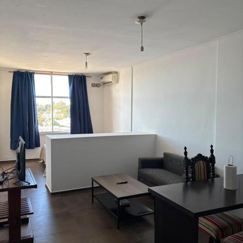 Departamento céntrico, ideal para parejas