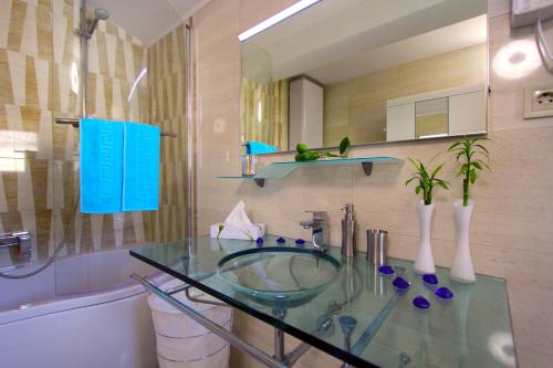 Apartment Allure - image 4