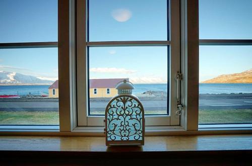 Grenivik Guesthouse - image 14