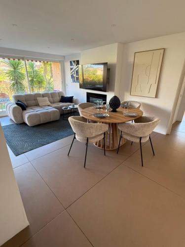 Appartment in Center 2 Bedrooms & 2 Bathrooms Exclusive Style Saint Tropez