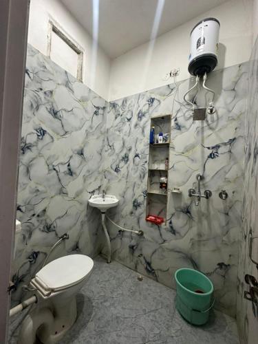 2 rooms with Large Baramda photo 3