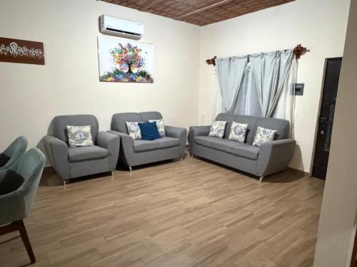 Casa, jardín, terraza, clima