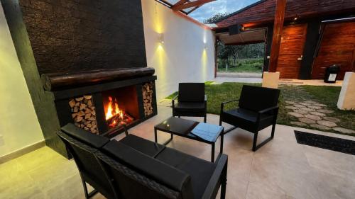 OXALAND HAUs