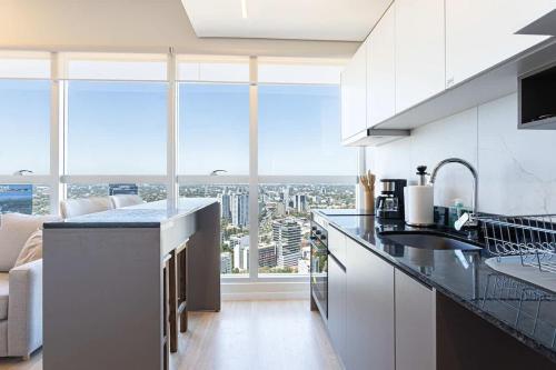 Sky Stays Petra Tower 1 Bedroom at Tallest Tower