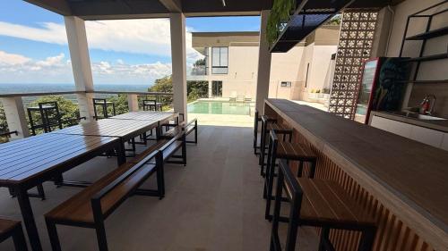 Spectacular Luxury Mansion in Restrepo, Meta in Restrepo