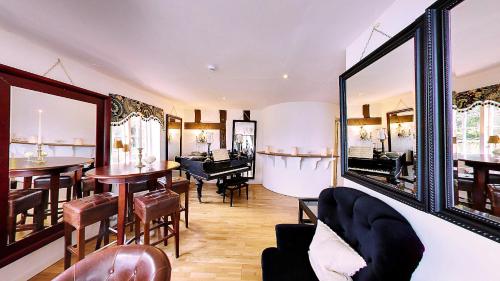 Bar/lounge, Vraa Slotshotel in Tylstrup