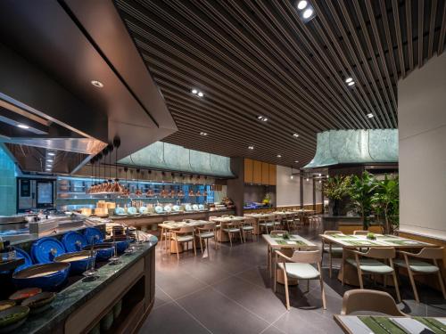 Restaurant, GINLAN SONG Hotel Chengdu-Chunxi Road & Taikoo Li Branch in Chengdu