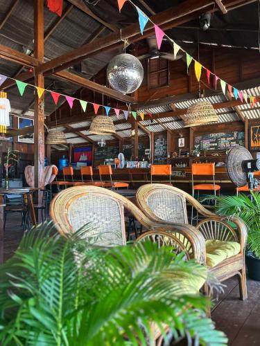 Easy Tiger - M'Pai Bay Beach, Koh Rong Sanloem 2
