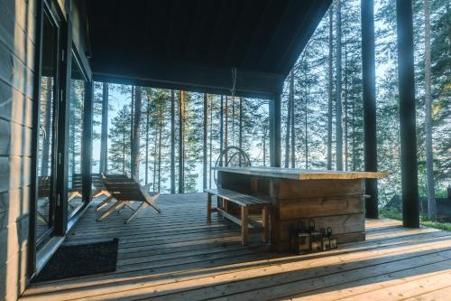 Hideout Villa Pine Point in Manamansalo