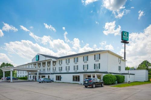 Quality Inn & Suites Bellville - Mansfield