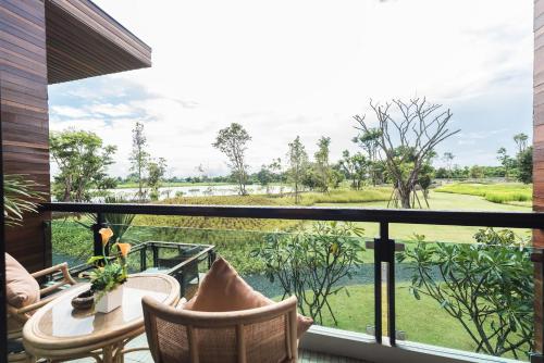 Balcony/terrace, North Hill City Resort in Hang Dong