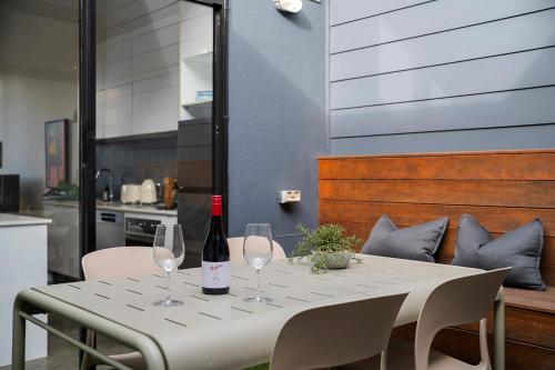 Erkély/terasz, Converted Warehouse - Townhouse in Abbotsford