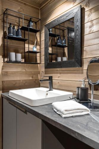 ห้องน้ำ, Modern apartment in Glomsrud Golsfjellet west in เฮมเซดาล