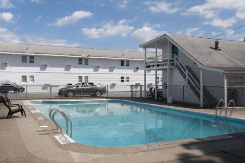 Bassein, Lake George Residence LLC in South Glens Falls